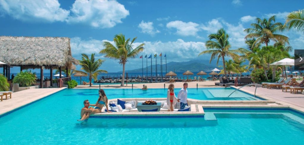 Grenada pool