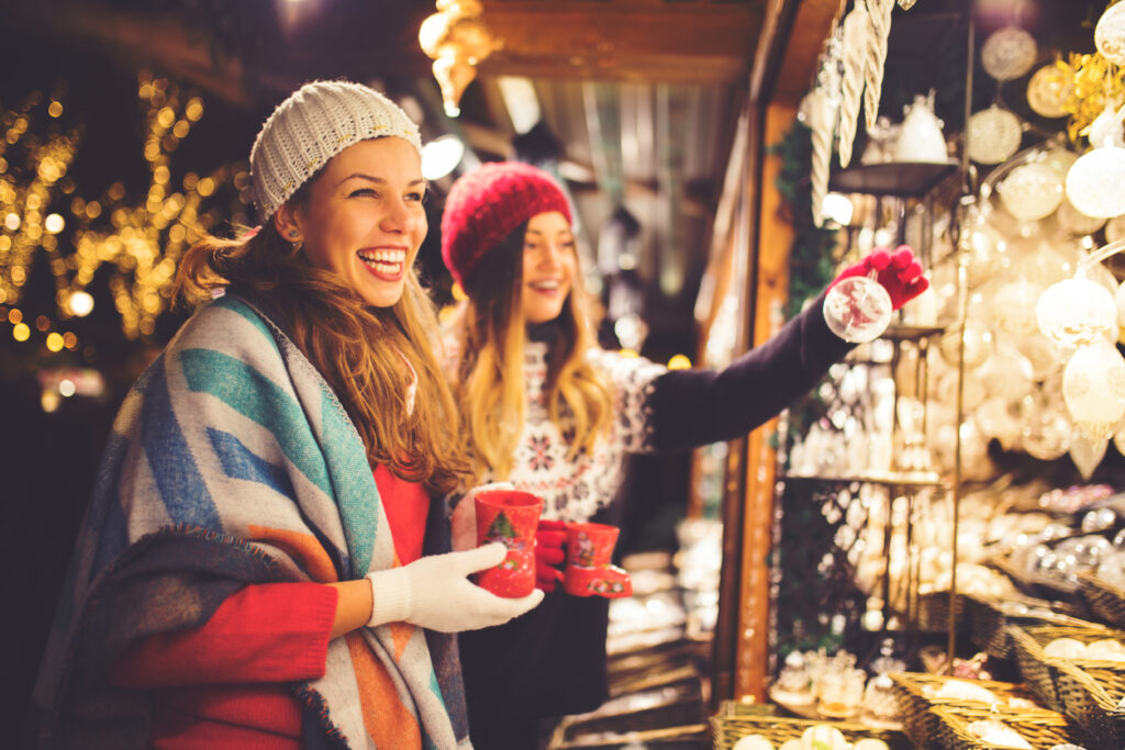 christmas markets with girlfriends
christmas market river cruise with a friend