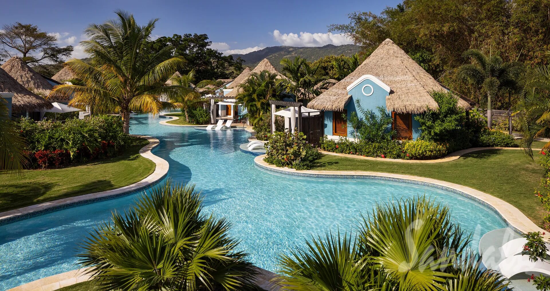 Sandals South Coast little cabanas next to pool, rondovals