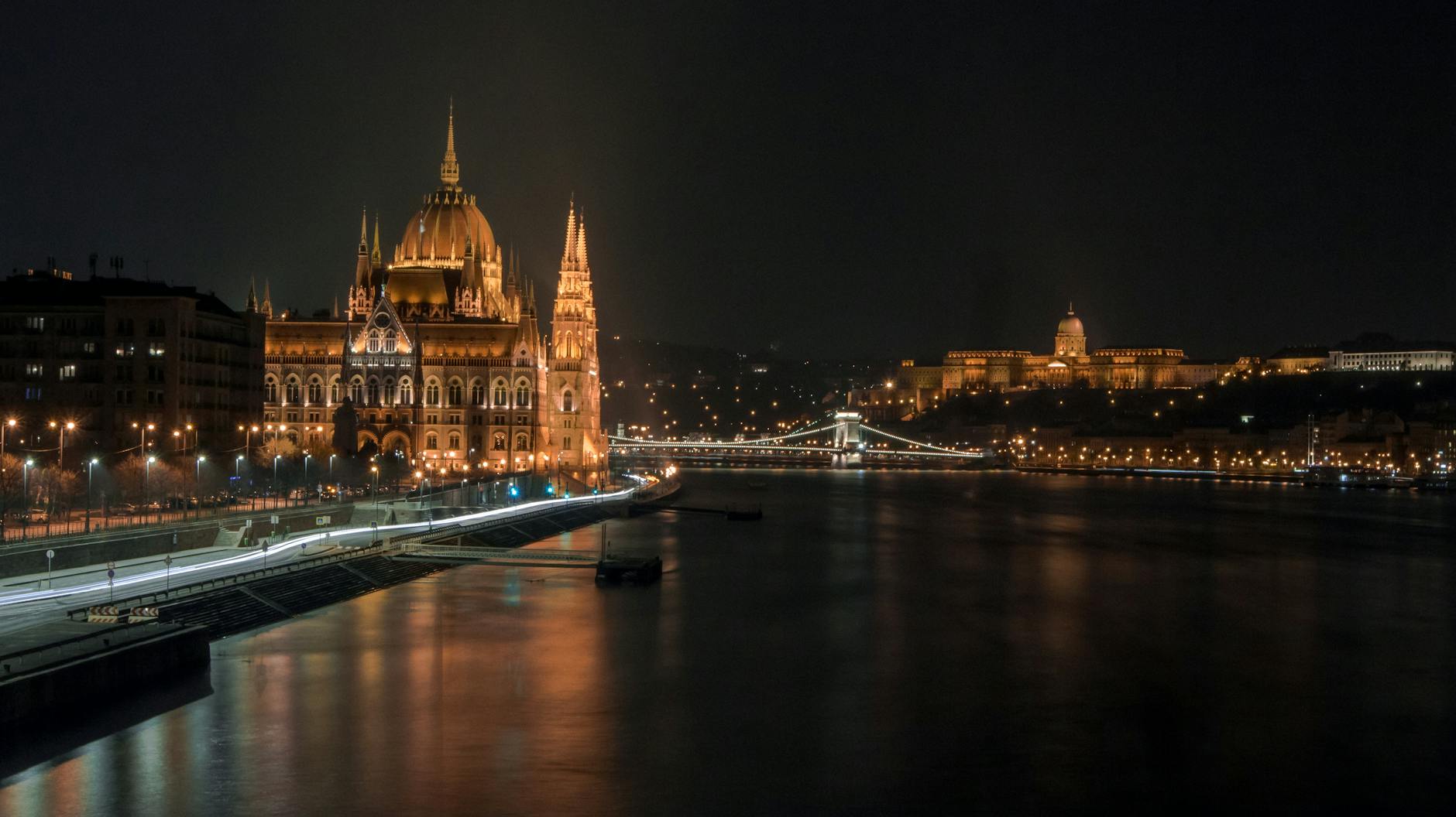 danube river and the hungarian parliament building at night
