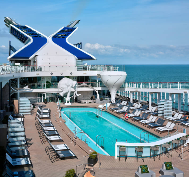 pool deck on cruise ship